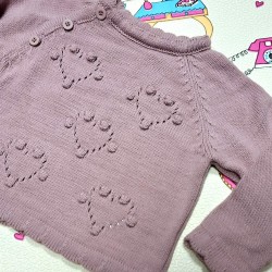 Детски мек пуловер в розова пудра с ажурни сърца