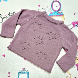 Детски мек пуловер в розова пудра с ажурни сърца Детски мек пуловер в розова пудра с ажурни сърца