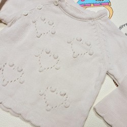 Детски мек пуловер в екрю с ажурни сърца