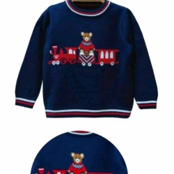 Детски пуловер в тъмносиньо  Мечето и влакчето
