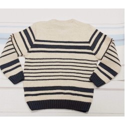 Детски мек пуловер в бежово райе с  фина вълна