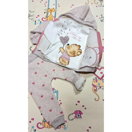 Ватиран детски комплект в бежово на сърчица  Веселото мече