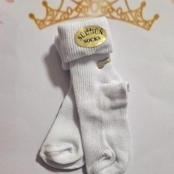 Бебешки памучни чорапи в бяло с лек ластик 3м-12м