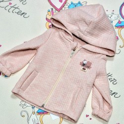 Бебешки суичър/палтенце в светло розово с лека златиста нишка Бебешки суичър/палтенце в светло розово с лека златиста нишка