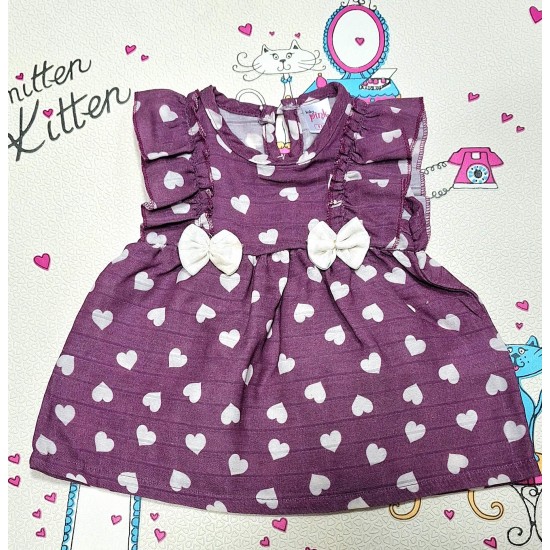 Детска лятна памучна рокля в лилаво на бели сърца