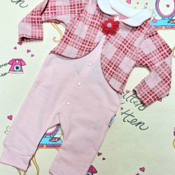Бебешки елегантен гащеризон в розово каре с цвете и яка Бебешки елегантен гащеризон в розово каре с цвете и яка
