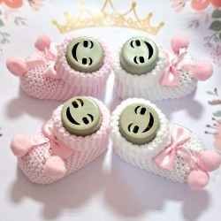 Плетени бебешки терлички ,,Панделки Плетени бебешки терлички ,,Панделки