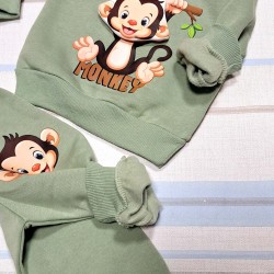 Бебешки ватиран комплект в зелено с 3Д  Маймунка