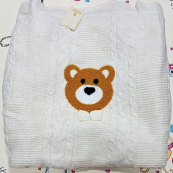 Луксозно бебешко пухкаво зимно одеяло в бяло Мечо Луксозно бебешко пухкаво зимно одеяло в бяло Мечо