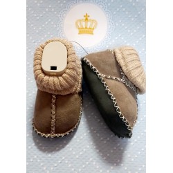 Бебешки буйки в графитено кафяво с пухкава подплата