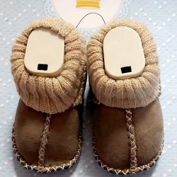 Бебешки буйки в графитено кафяво с пухкава подплата