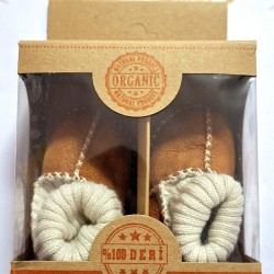 Бебешки буйки с пухкава подплата от естествена кожа в кафяво