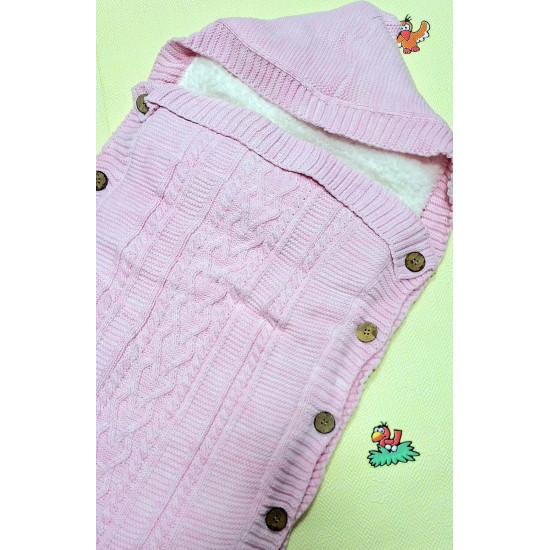 Бебешко порт бебе с качулка и подплата в розово Бебешко порт бебе с качулка и подплата в розово