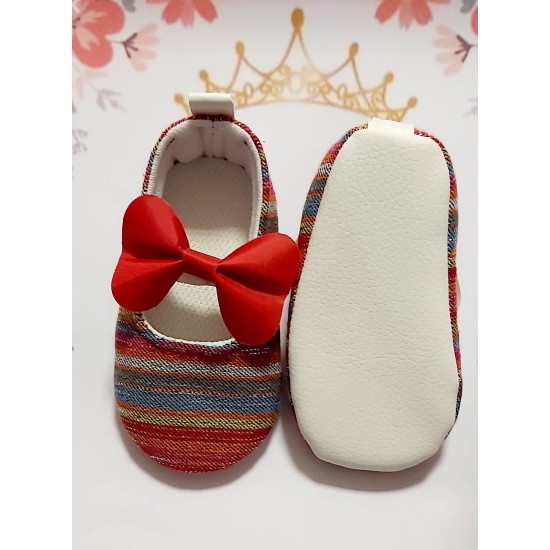 Бебешки буйки в червено райе с червена панделка  Пепеляшка