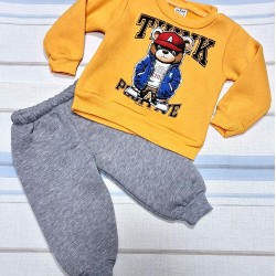 Детски ватиран комплект в жълто и сиво Мечо с шапка Детски ватиран комплект в жълто и сиво Мечо с шапка