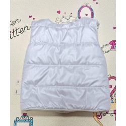 Бебешки шушляков олекотен елек в бяло Бухалче Бебешки шушляков олекотен елек в бяло Бухалче