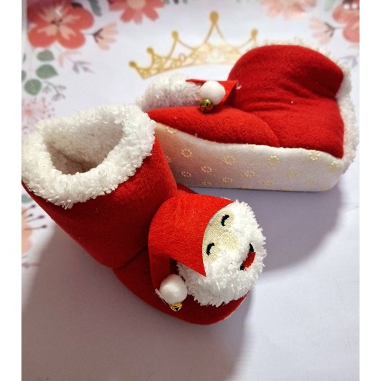 Бебешки Коледни ботушки с джуджета и звънчета 0-15м Бебешки Коледни ботушки с джуджета и звънчета 0-15м