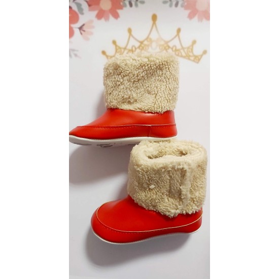 Червени зимни бебешки ботушки