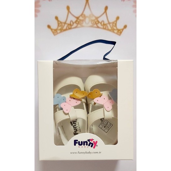 Бебешки летни буйки/сандали в бежово  Пеперуди