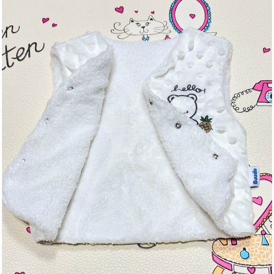 Бяло пухкаво и меко бебешко елече Бяло пухкаво и меко бебешко елече