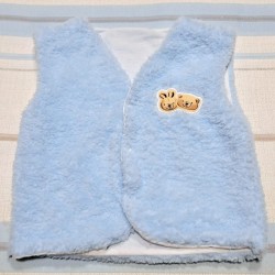 Бебешки пухкав елек в синьо Мече и зайче Бебешки пухкав елек в синьо Мече и зайче