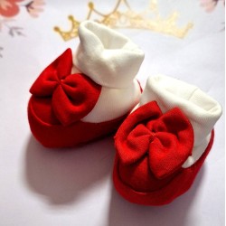 Бебешки червени терлички с панделка Бебешки червени терлички с панделка