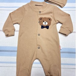 Бебешки гащеризон в бежово кафяво с мече с папионка с шапка