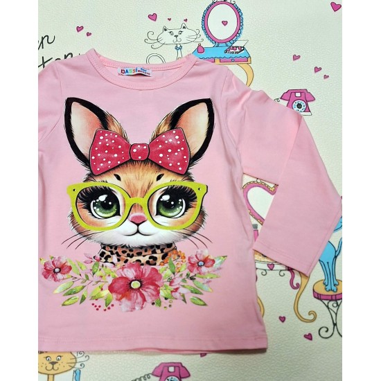 Детска блуза в розово със зайче