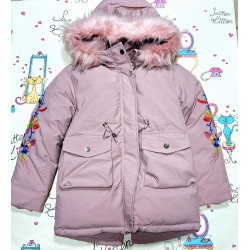 Детско зимно дълго яке с пухкава подплата и бродерии на цветя Детско зимно дълго яке с пухкава подплата и бродерии на цветя