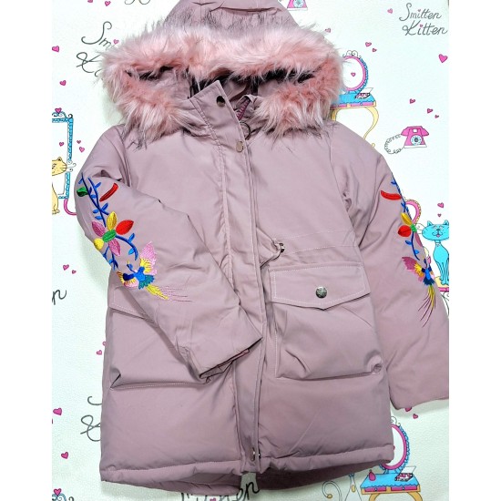 Детско зимно дълго яке с пухкава подплата и бродерии на цветя