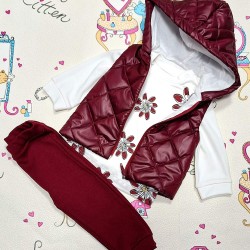 Бебешки комплект в бордо и бяло с елек от 3части Бебешки комплект в бордо и бяло с елек от 3части