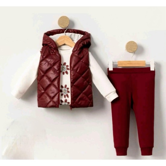 Бебешки комплект в бордо и бяло с елек от 3части