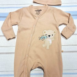 Бебешки гащеризон в бежово кафяво с мече и шапка