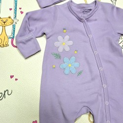 Бебешки памучен гащеризон с шапка в лилаво  Flowers