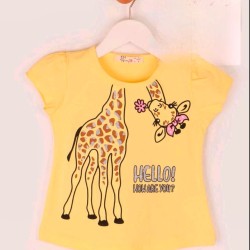 Детска лятна тениска в жълто с жирафче
