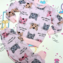 Детски леко ватиран комплект в розово Котките Детски леко ватиран комплект в розово Котките