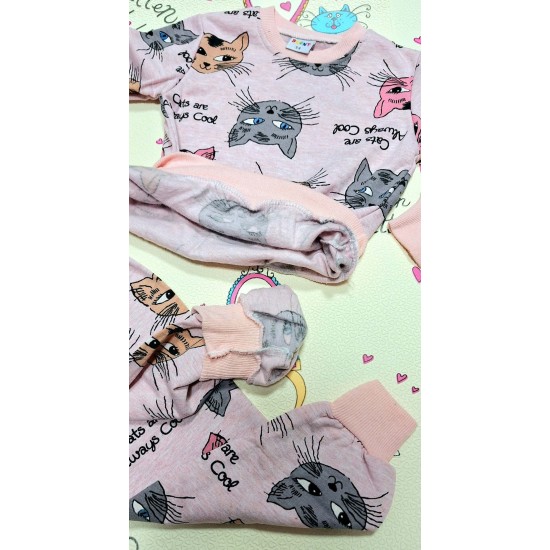 Детски леко ватиран комплект в розово ,,Котките