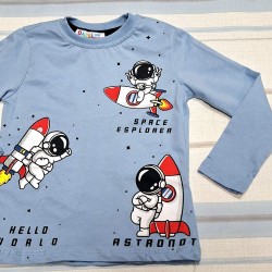 Детска блуза в светло синьо  Космонавти и ракети