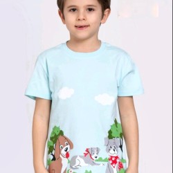 Детска лятна памучна тениска в светло синьо с кученца Детска лятна памучна тениска в светло синьо с кученца