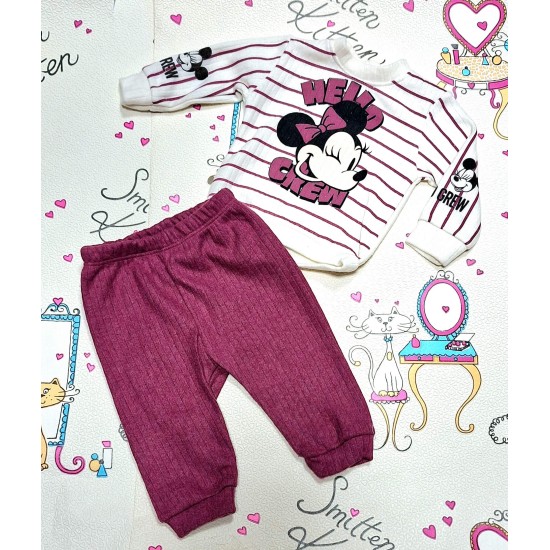 Бебешки много мек комплект в бяло и бордо с Мини Маус Бебешки много мек комплект в бяло и бордо с Мини Маус