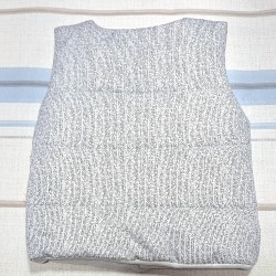 Бебешки преходен елек в светло сиво с Мики Маус