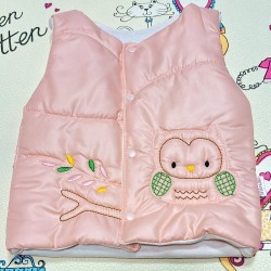 Бебешки шушляков олекотен елек в прасковено розово  Бухалче