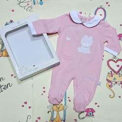 Луксозен италиански бебешки гащеризон в розово и бяло с коте в кутия Луксозен италиански бебешки гащеризон в розово и бяло с коте в кутия