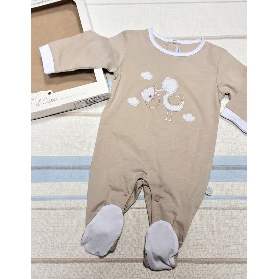 Луксозен италиански бебешки гащеризон в бежово с щъркелче в кутия