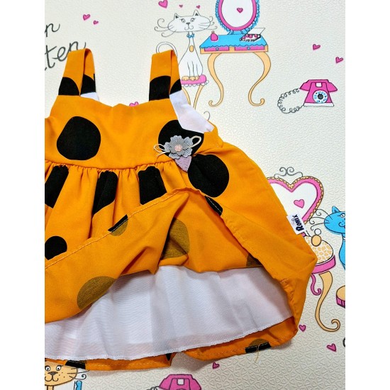 Детска лятна рокля в оранжево на черни точки с шапка