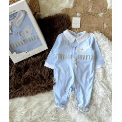 Луксозен италиански бебешки гащеризон в синьо със зайче в кутия Луксозен италиански бебешки гащеризон в синьо със зайче в кутия