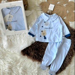 Луксозен италиански бебешки комплект в синьо със зайчета в кутия