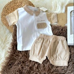 Луксозен италиански бебешки летен комплект в бяло и бежово в кутия Луксозен италиански бебешки летен комплект в бяло и бежово в кутия