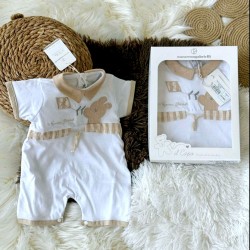 Луксозен италиански бебешки летен ромпър в бяло и кафяво със зайче в кутия Луксозен италиански бебешки летен ромпър в бяло и кафяво със зайче в кутия