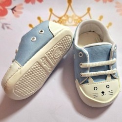 Бебешки обувки/буйки в светло синьо с КОТЕТА